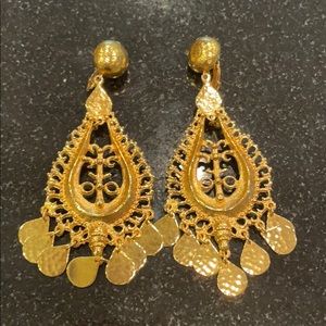 Jose & Maria Barrera Earrings Clip